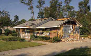Hurricane Frances tornado damage, Sumter County, SC - September 2004/Marvin Mauman, FEMA